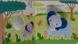 Mommy and Me (Board Book With Finger Puppets)