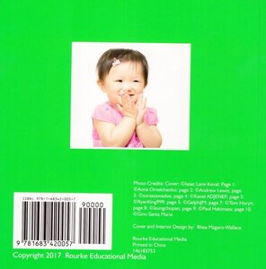 Baby Feelings / Los sentimientos del bebe (Baby Faces Bilingual Board Book) (Rourke)
